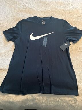 Nike Black Short-Sleeve Tee with White Swoosh